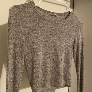 SOLD!!!! ARITZIA CROP TOP